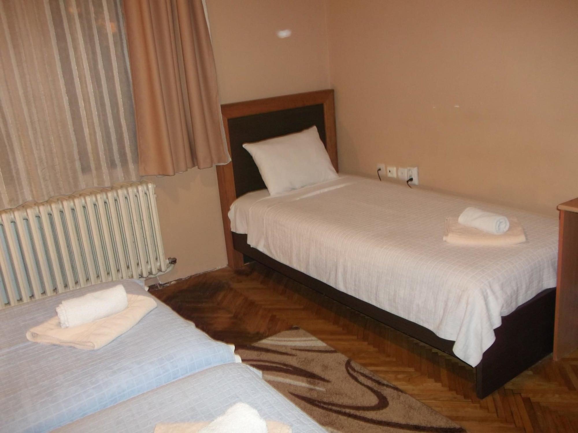 Vila Silia Skopje Bagian luar foto